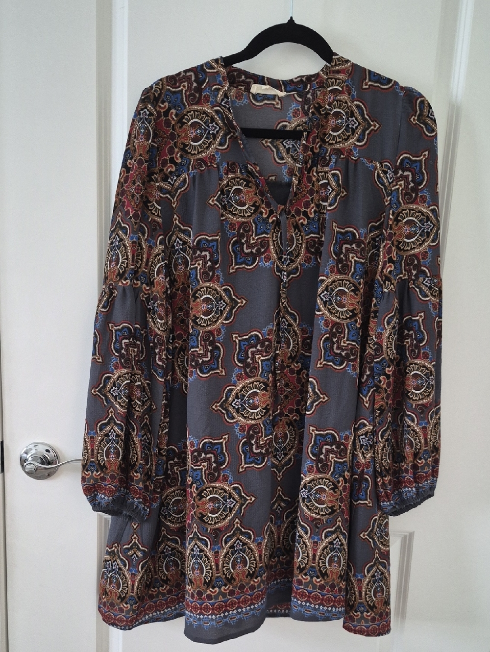 entro Multicolor Paisley Blouse — Gray Base with Blue and Rust Accents